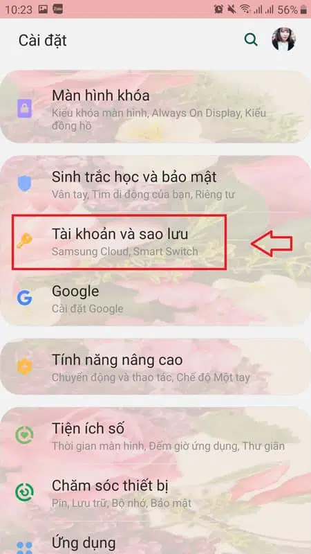 Chọn “Tài khoản và sao lưu”