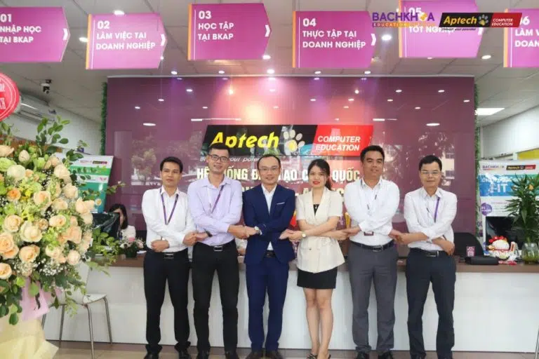 BKNS tài trợ miễn phí hosting cho toàn bộ học viên của Bachkhoa-Aptech