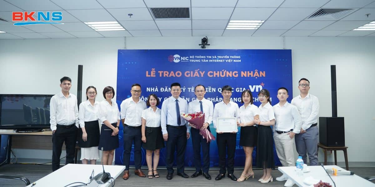 BKNS đạt chứng nhận Nhà đăng ký tên miền quốc gia Việt Nam